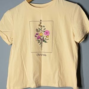 Yellow flower tshirt